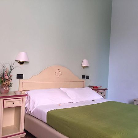 Hotel Benvenuti Флоренція Екстер'єр фото